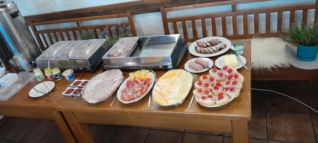 Penzion Na Zelnicach Ratiskovice Ngoại thất bức ảnh